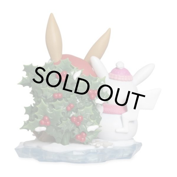 画像4: 【海外限定】Eevee Winter Celebrations of Seasons Figure【その他】※1月21日20:00販売開始 (4)