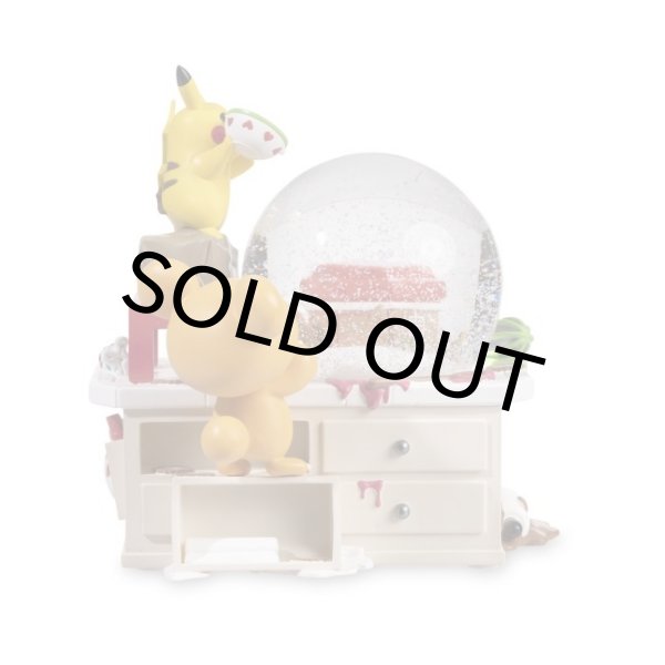 画像3: 【海外限定】Mixing Up Fun Pok?mon Holiday Snow Globe【その他】※1月21日20:00販売開始 (3)