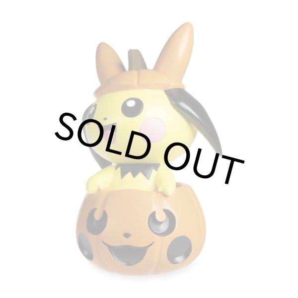 画像2:  ※動画開封商品【海外限定】Pichu Halloween Garden Statue【その他】 (2)
